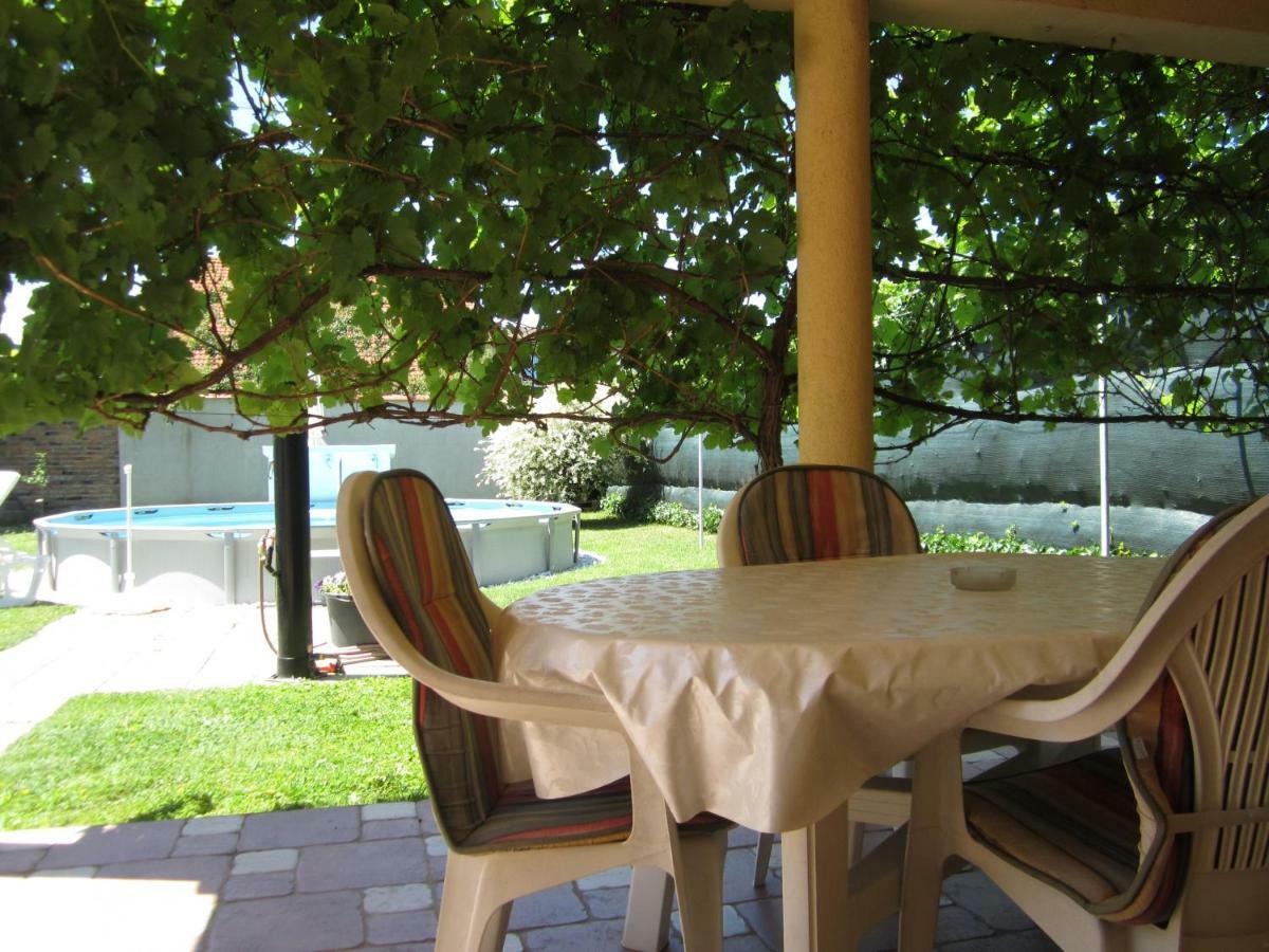 Apartman Tim Osijek Exterior foto